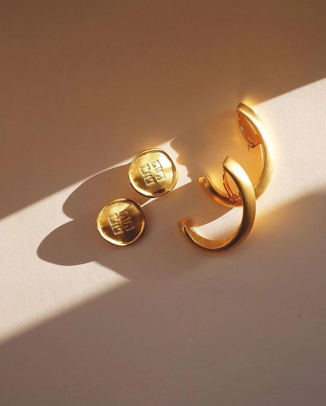 欧阳娜娜同款耳环怎么戴,欧阳娜娜耳环