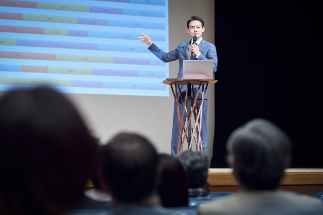 你知道回族是怎么举办婚礼的吗？他们的习俗和汉族差异太大