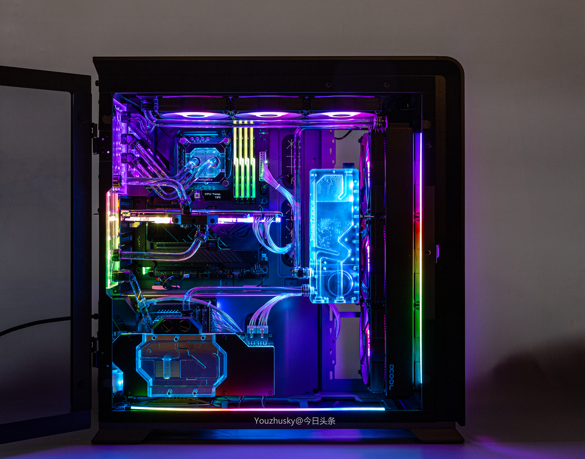 追风者和恩杰水冷,追风者旗舰风冷