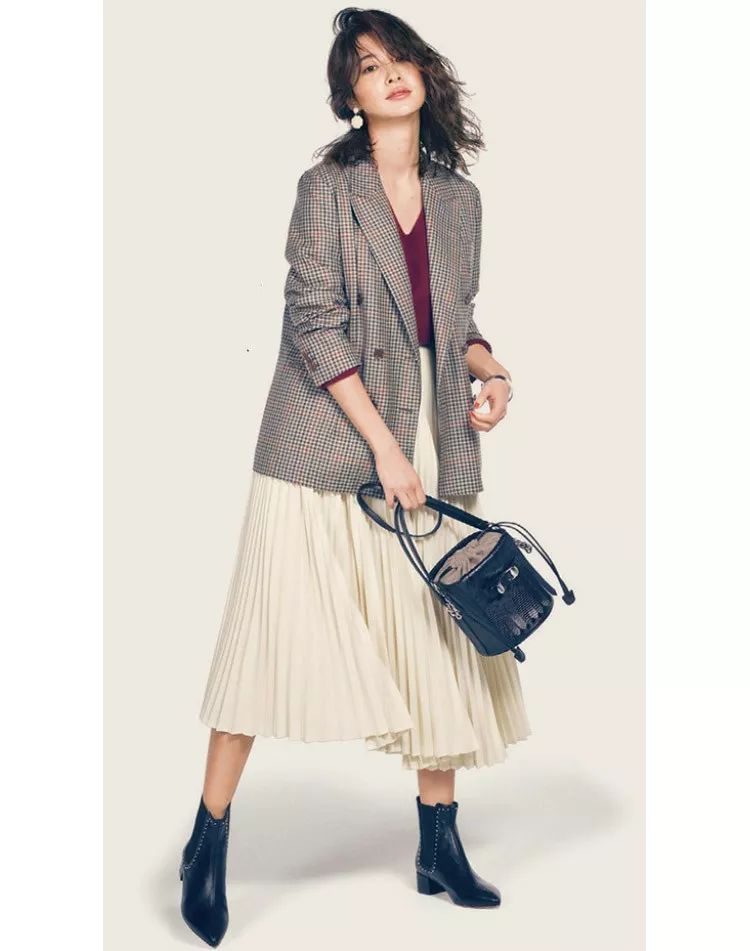 今秋流行时装,今秋高端新款