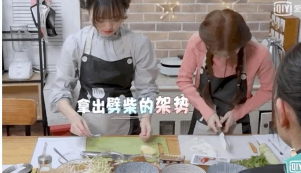 王思聪再次点赞diss鞠婧祎微博,王思聪点名鞠婧祎完整版