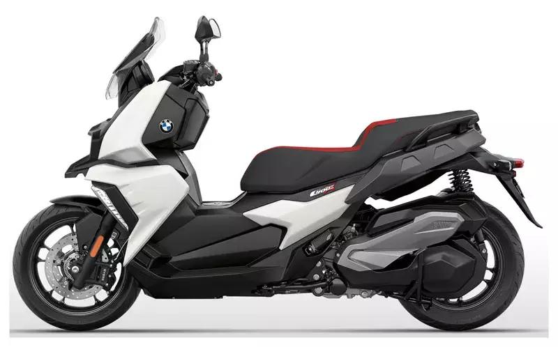 S1000RR摩托车新增M套件,BMW两款拳头产品重拳出击!