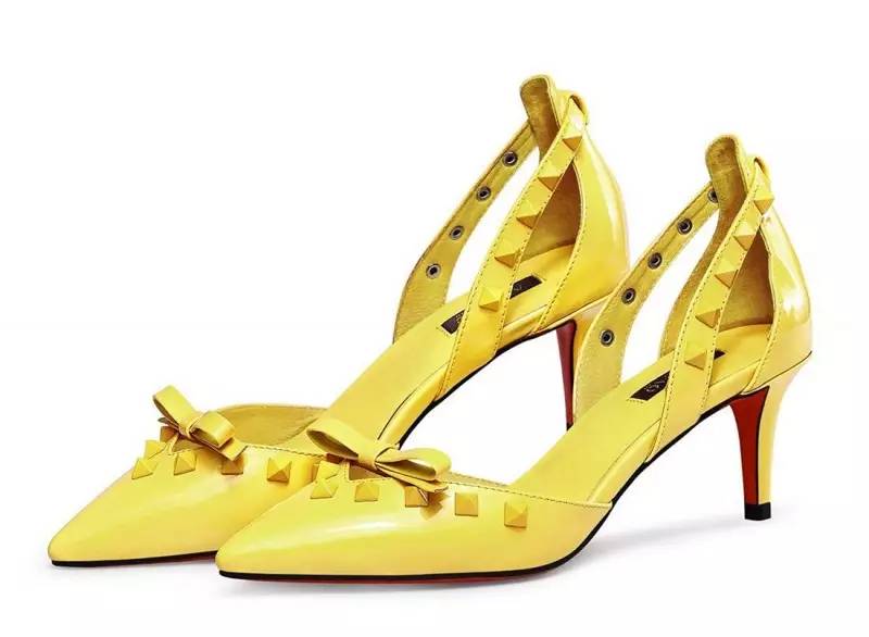 夏天的凉鞋怎么保养,夏天凉鞋怎么防晒好呢