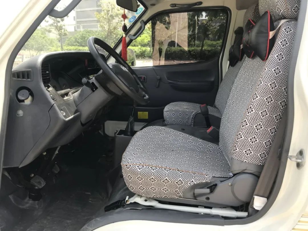 5万带侧滑门的车5座,十多万侧滑门的车