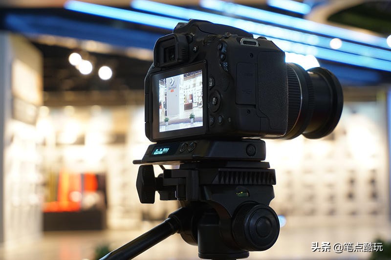 即拍秒传+专业云端管理，影像云管家VBox6单反智能无线传输器