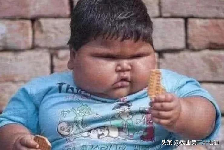 吉尼斯小伙以5秒12次破纪录,吉尼斯18岁小伙以5秒12次破纪录片