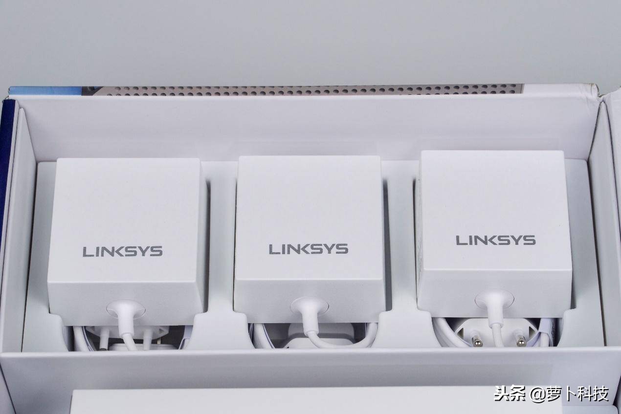 让豪宅告别WiFi死角：领势VelopAC6600M三频无线路由器评测