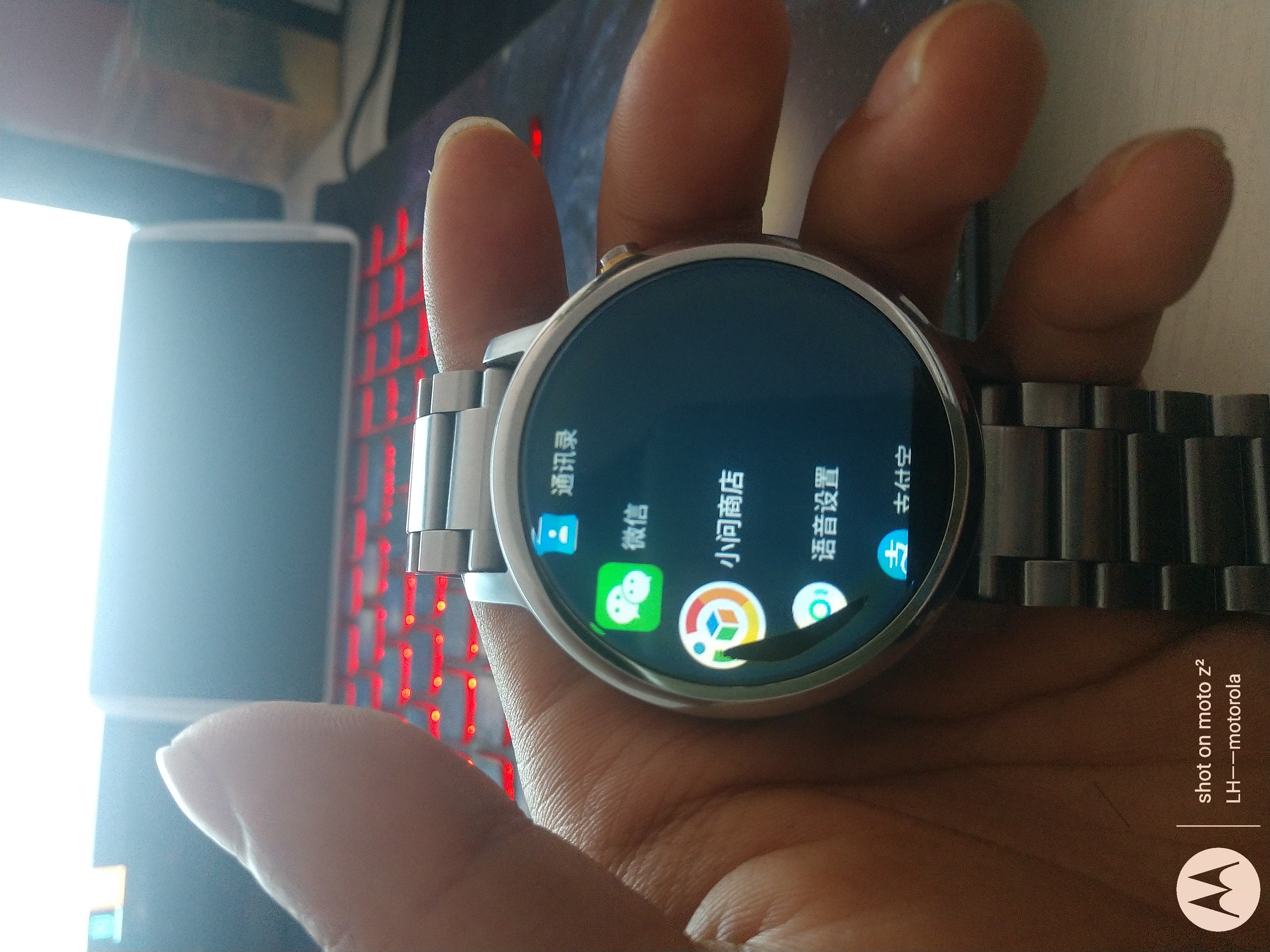 摩托罗拉手表moto360二代,摩托罗拉智能手表moto360多少钱