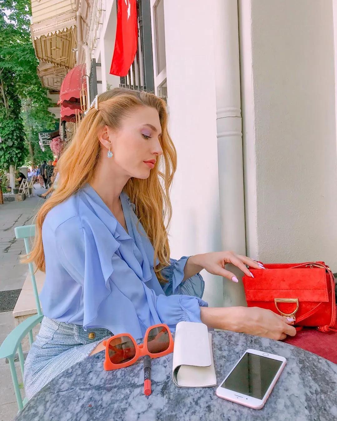 咪蒙的穿衣打扮,咪蒙时尚博主