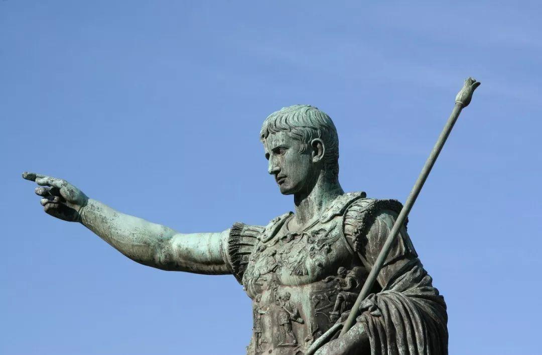 圣诞节属不属于我国传统节日,圣诞和元旦中间有其他节日吗