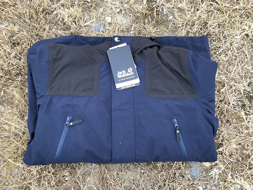 jackwolfskin狼爪冲锋衣黑白,jackwolfskin狼爪男士冲锋衣