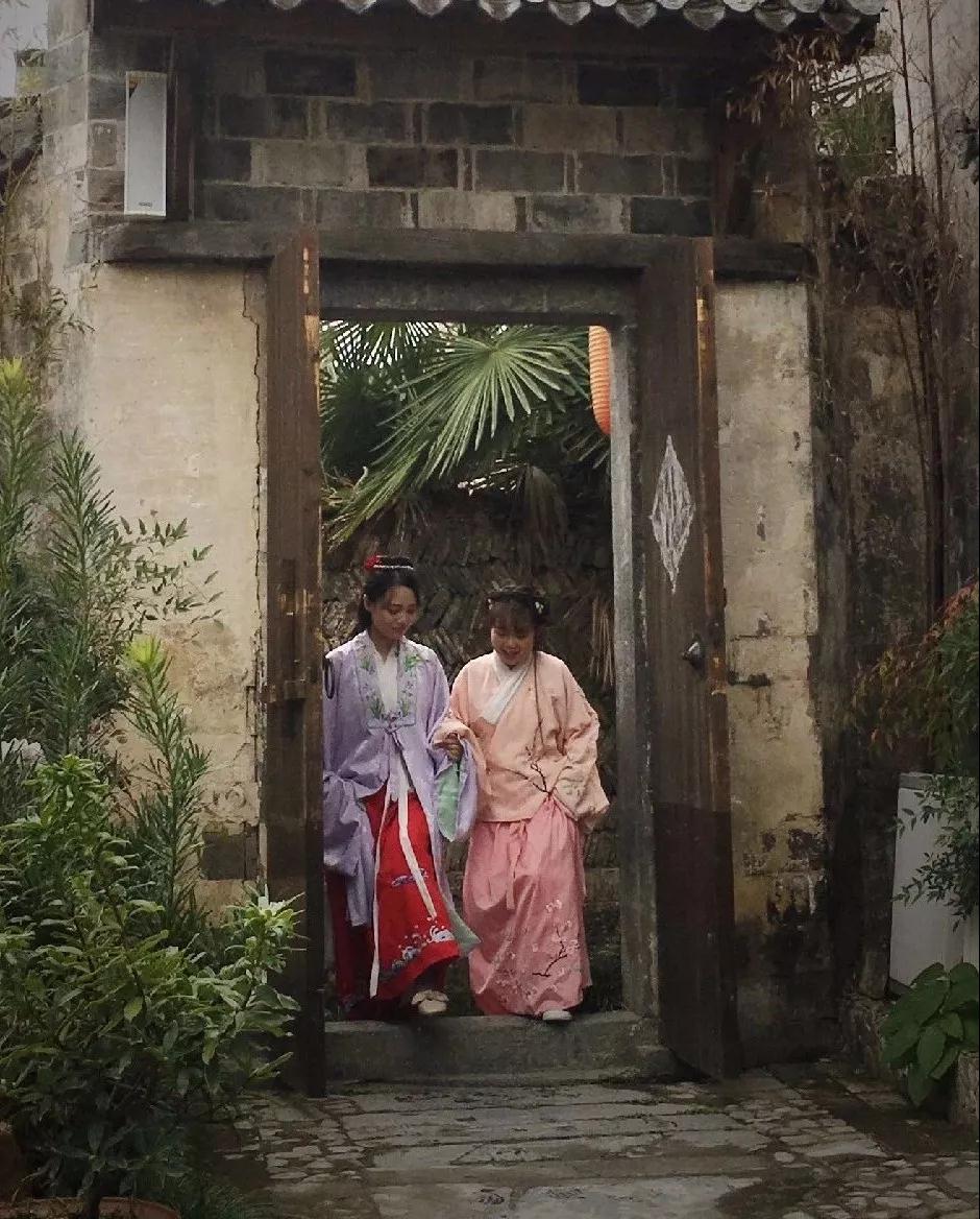 民宿徽派之美,徽派元素侘寂风民宿