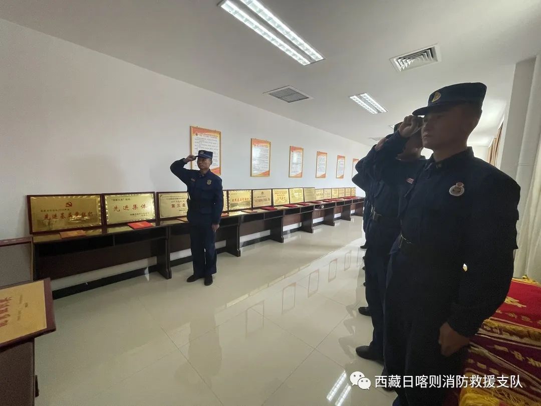 高燃训练锻造灭火救援尖刀利刃,组织开展消防救援技能训练活动