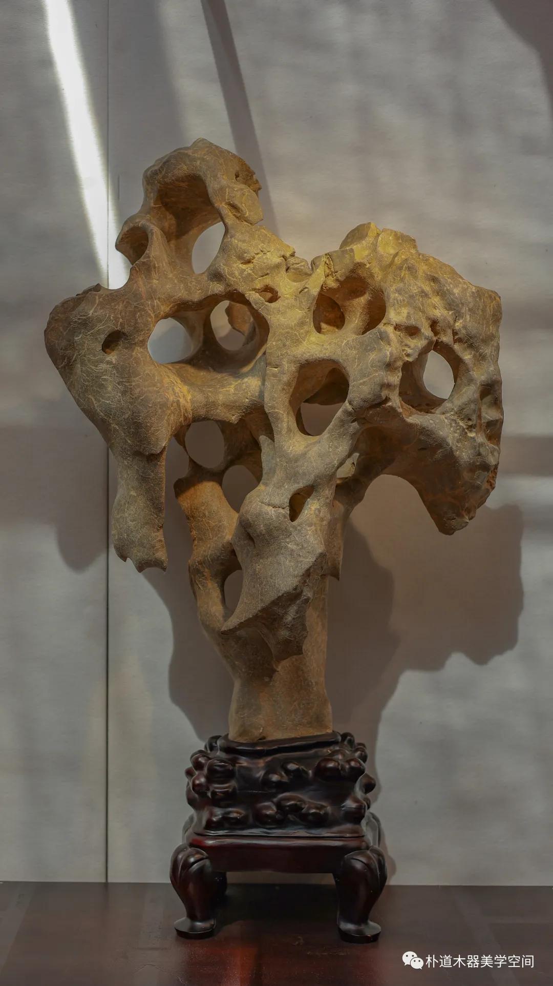 石小乾坤大,石小乾坤大天然灵气多出处