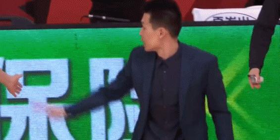 「逗妹吐槽」令人琢磨不透的考辛斯中超球队起名可太难了