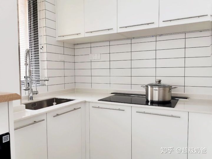 40㎡自己住​，功能一个不少，有超多电器，能住出100㎡的宽敞