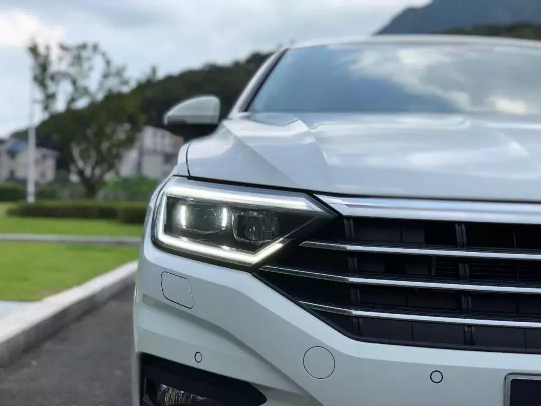 全新一代速腾280tsi自动豪华版,全新一代速腾280tsi自动超越版