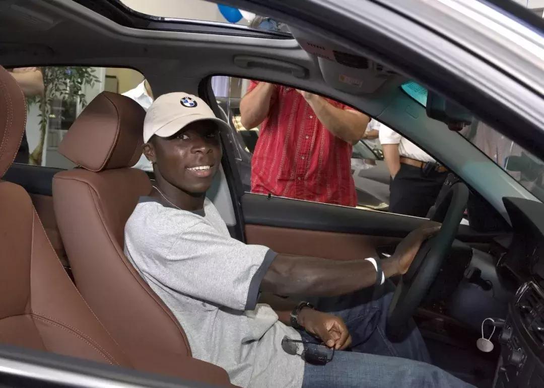 弗雷迪阿杜现在做什么,阿杜回归巅峰时间