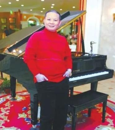 曾身价218亿、送员工430套房,倾家破产后众筹治病,今东山再起