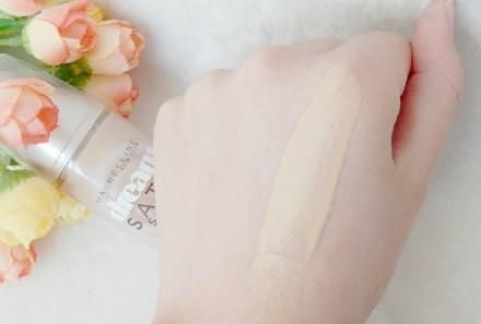 cofu粉底液和unnyelves粉底液哪个好,吐血整理21款热门粉底液超全测评