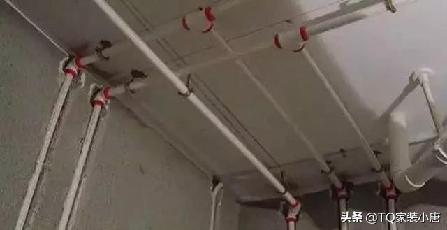 新房装修厕所水管安装,装修水管安装多少钱一米