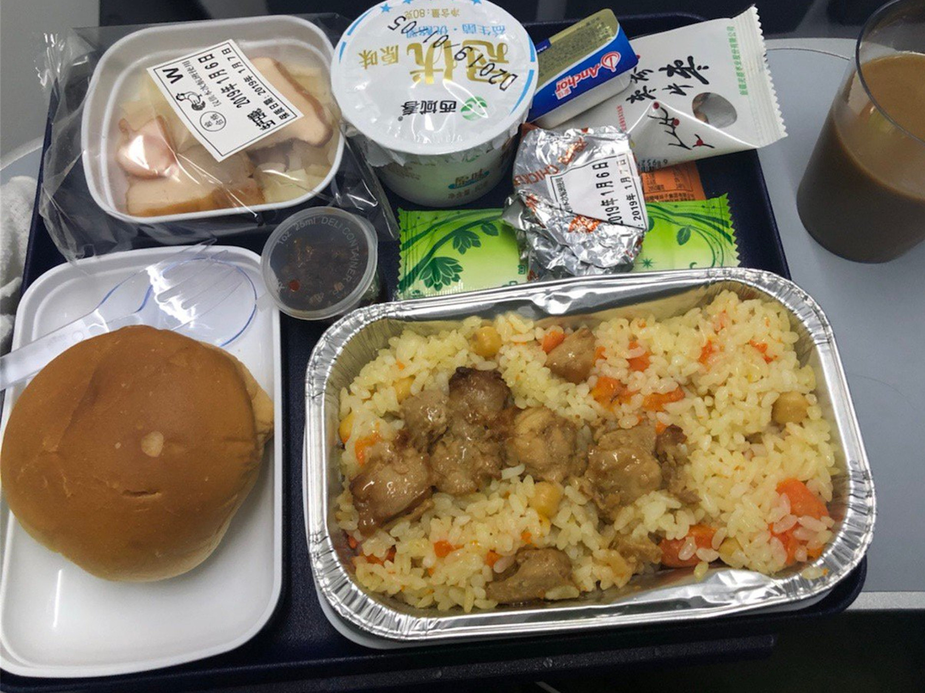 川航哪条航线飞机餐最好,川航养猪餐不算啥