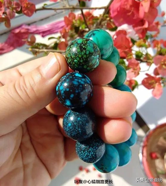 男青年戴什么手串比较合适,夏天到了男人戴这种手串才叫霸气