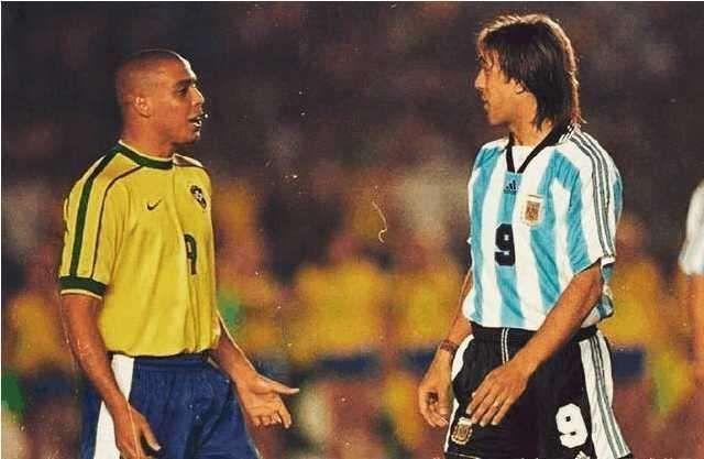 他是球队的灵魂，如果不是伤病，他就是最佳前锋