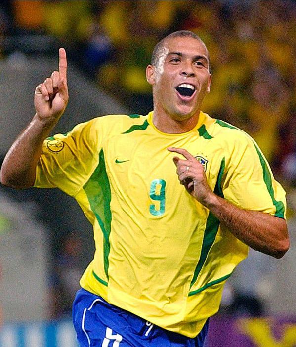 2020世界足坛十大优秀前锋,盘点世界足坛最精彩的百大进球