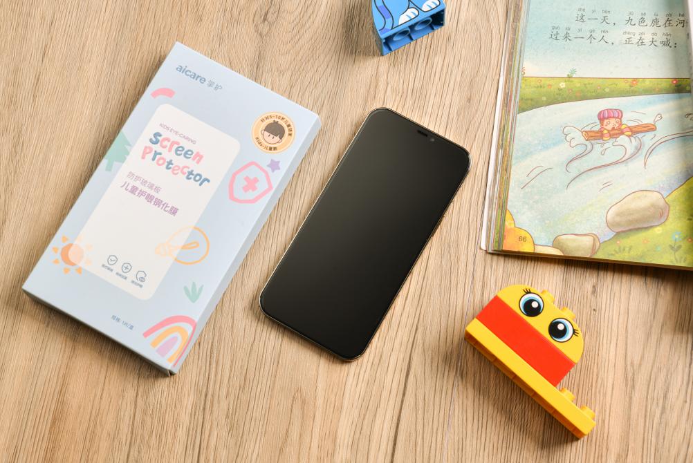 iphone12手机膜贴什么样的好,iphone12贴什么手机保护膜最好