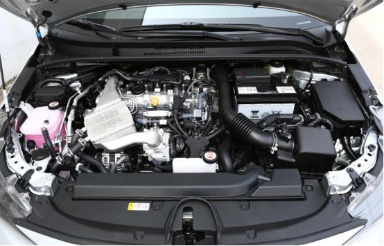 入门即是高配,性价比不错,体验2021款丰田雷凌