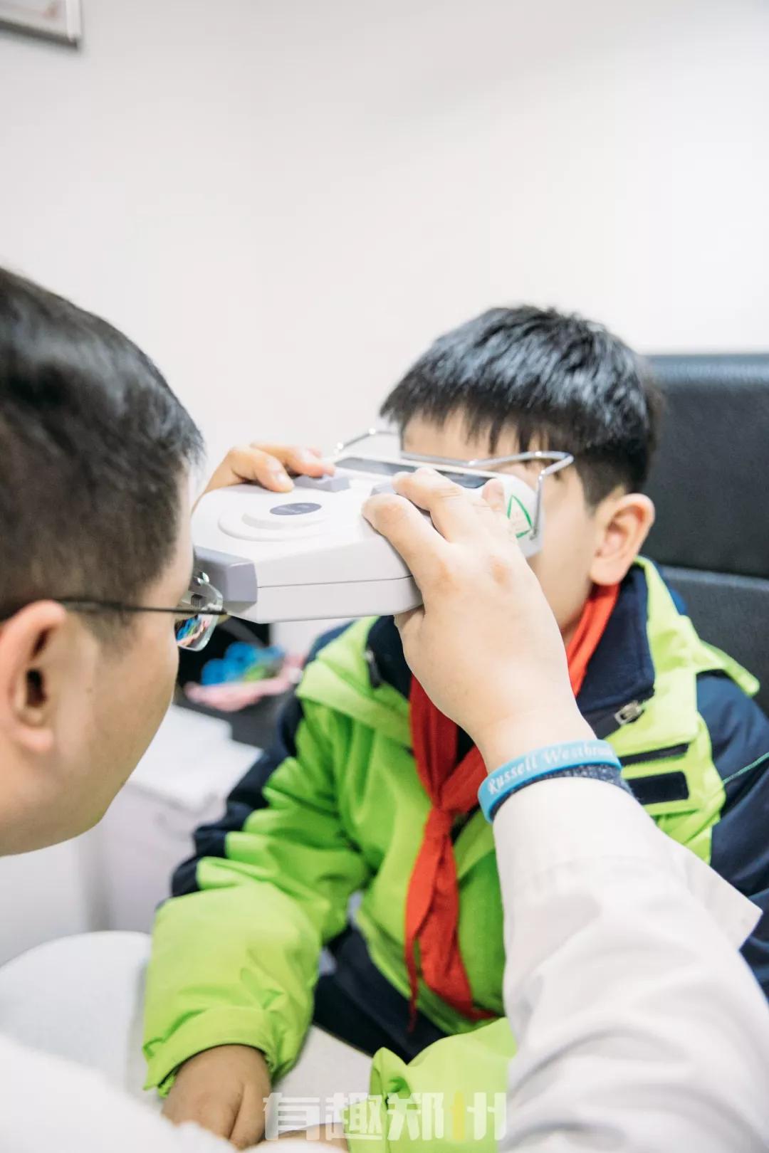 青少年如何快速摆脱近视,怎么能让孩子告别近视眼