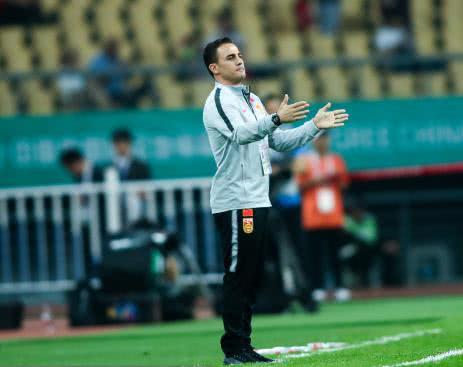 卡纳瓦罗国足首秀,卡纳瓦罗恒大首秀