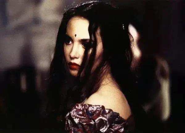 法兰西第一美人,法兰西第一美人阿佳妮