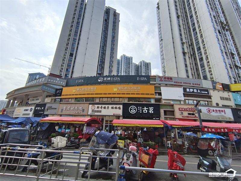 乐山万达广场是闹市区吗,乐山万达广场现在什么情况