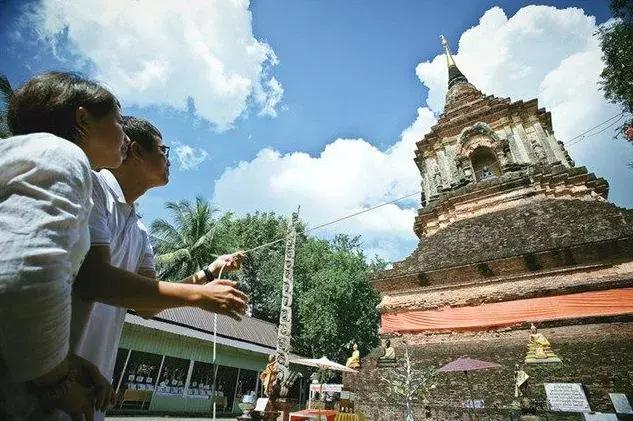 泰国泼水节爆发枪战,泰国泼水节