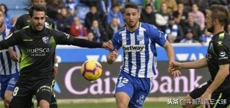 西甲黑马4-3胜10人,西甲15天黑马