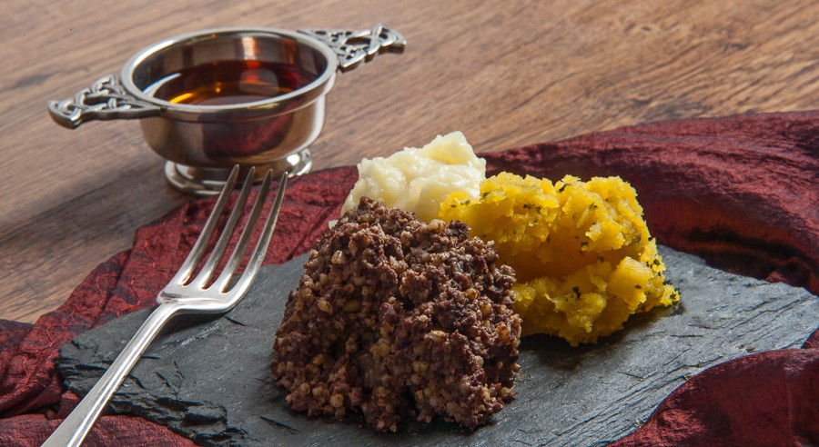 不只是足球,欧洲杯上的美丽风景线