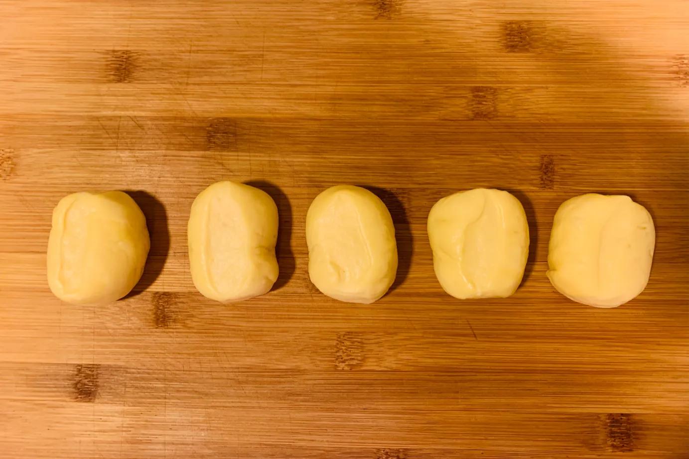 油饼油条怎么做酥脆松软完整教程,发面油条饼怎么做酥脆松软