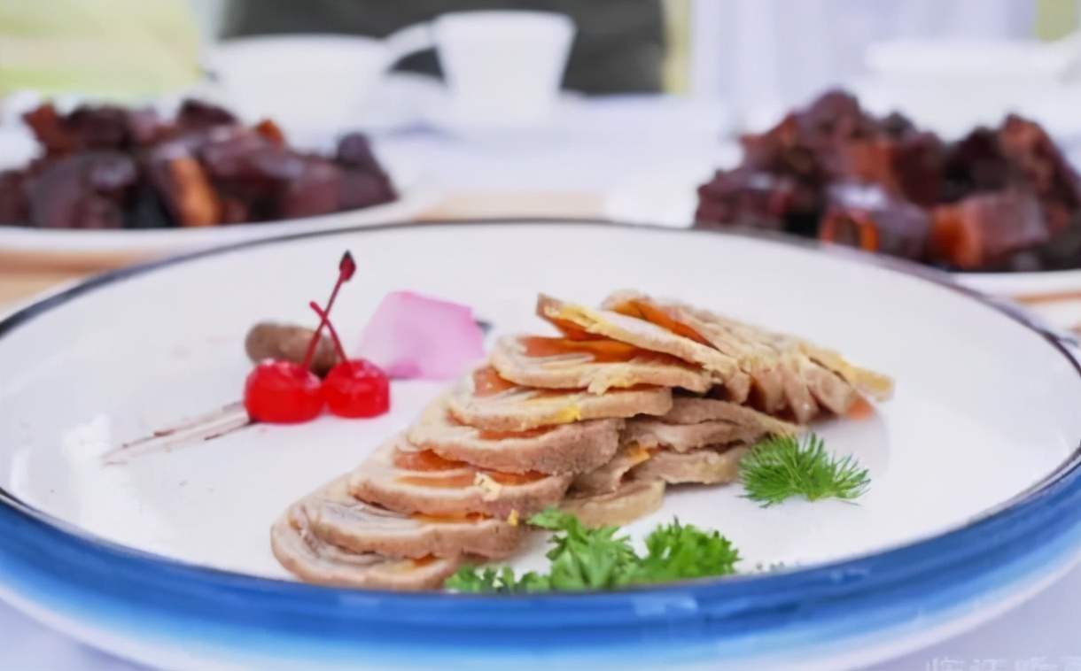 太湖之畔的历史名城,饱含了江南百姓对羊肉风味的执念