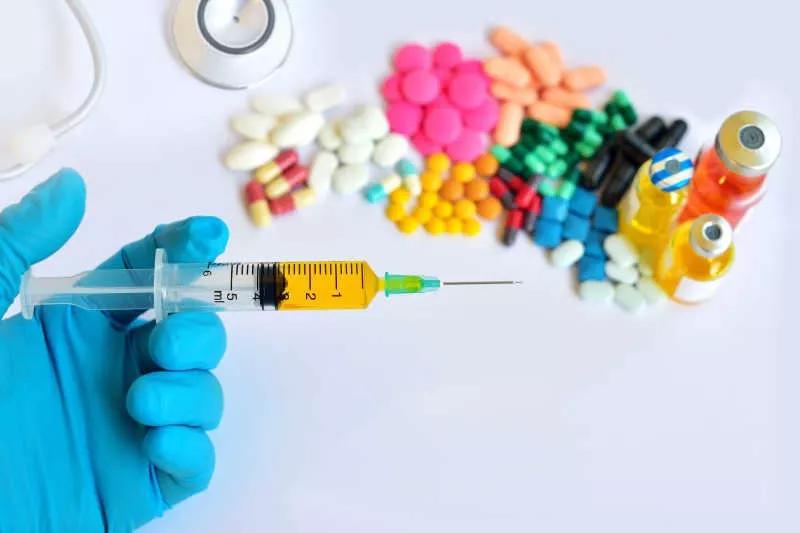 股骨头坏死疼痛缓解,骨头出现刺痛感是怎么回事