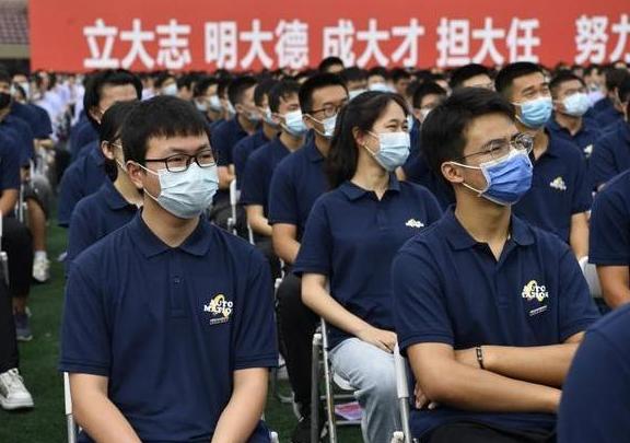 “选调生”有多香?到了30岁之后才明白,高校应届毕业生不要错过