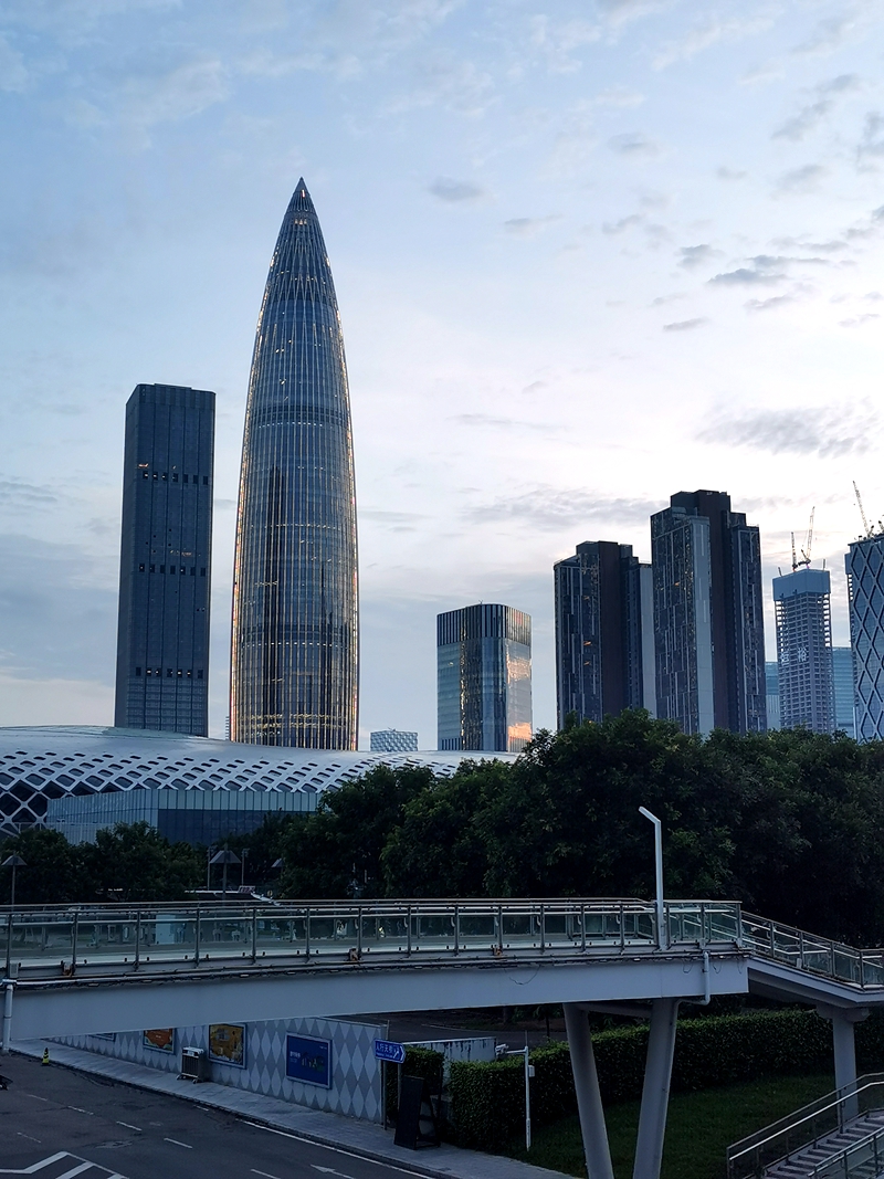 深圳南山区经济排名,走进深圳看深圳的建设