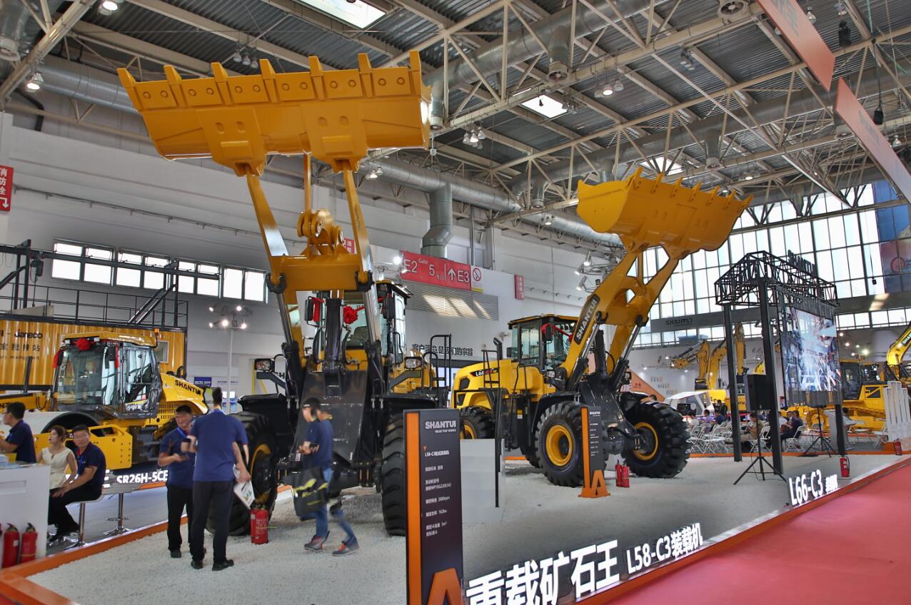 最新款山推装载机,新款山推装载机