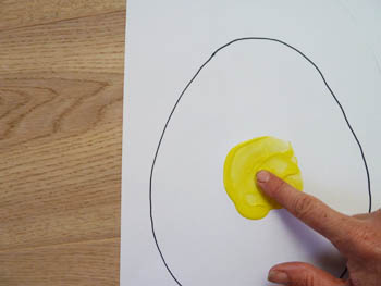 普通的鸡蛋怎么孵化成小鸡,鸡蛋孵化成小鸡怎么做好吃