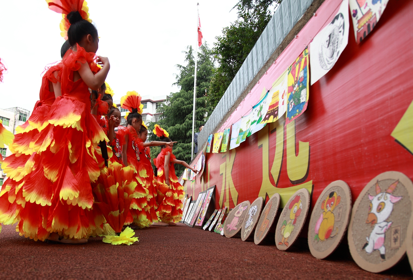 长赤镇龙池学校庆祝六一,龙池中小学艺术节