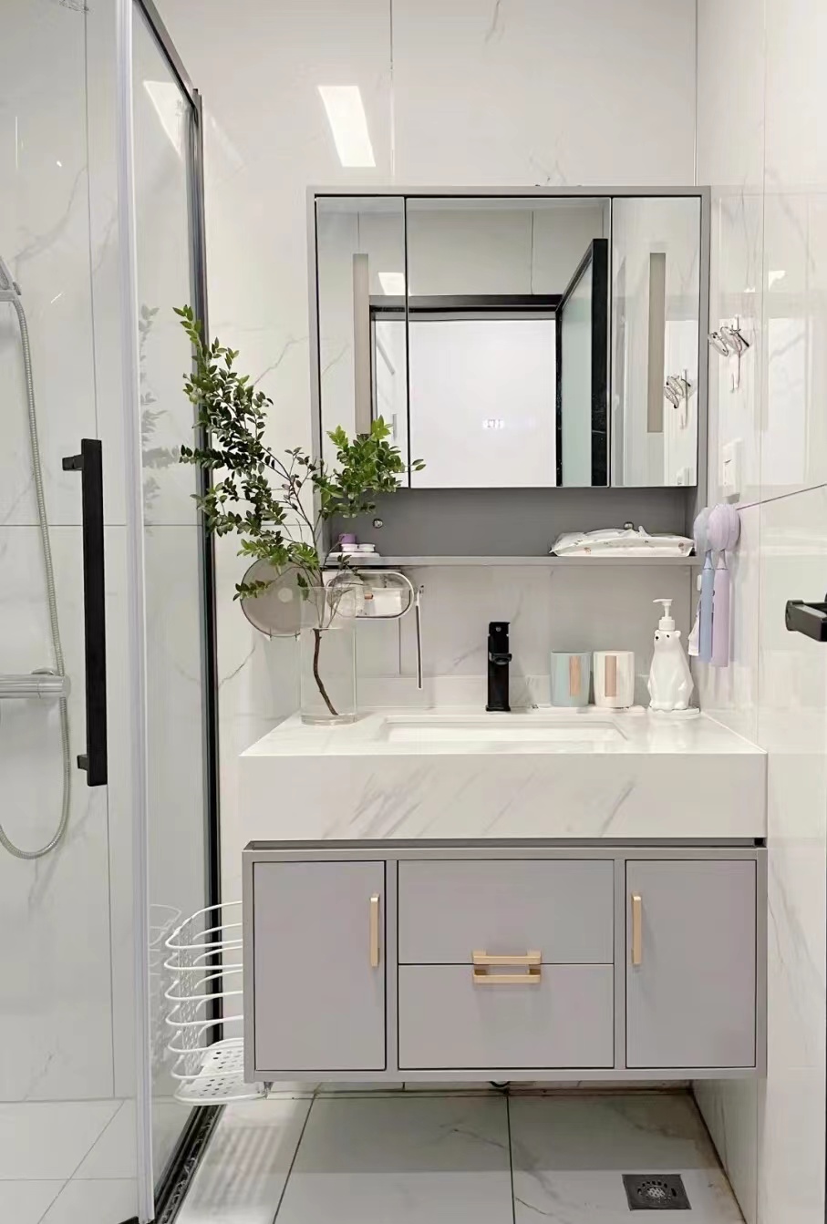 极窄超长卫生间最佳布局图,超小卫生间设计有哪些技巧