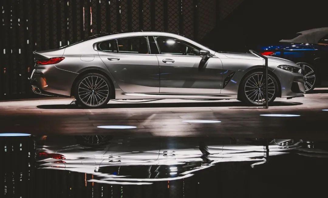 宝马车漆哪个颜色最贵,宝马的车漆怎么样