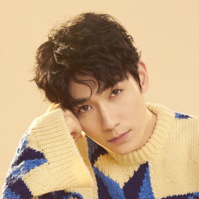 被上帝吻过的4个男星,被上帝吻过的5位男星