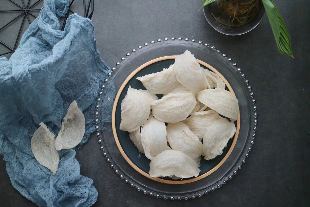 备孕孕期补气血,孕妇产后燕窝好还是花胶好